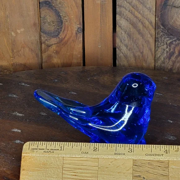 Blue Glass Bird Figurine - Picture 5 of 16
